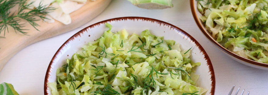 Salată caldă de varză
